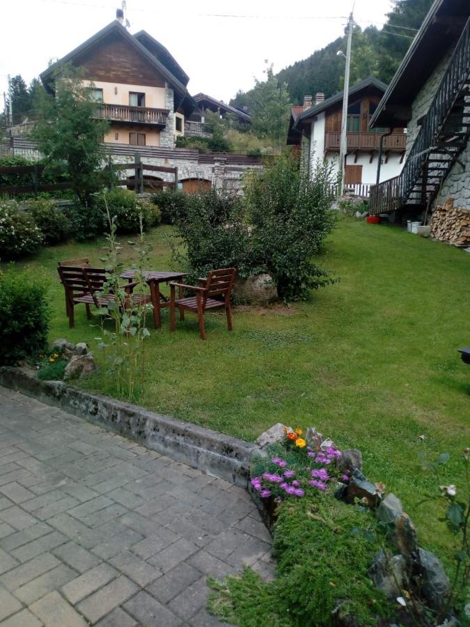 Casa Vacanze Emilio Temù Екстериор снимка