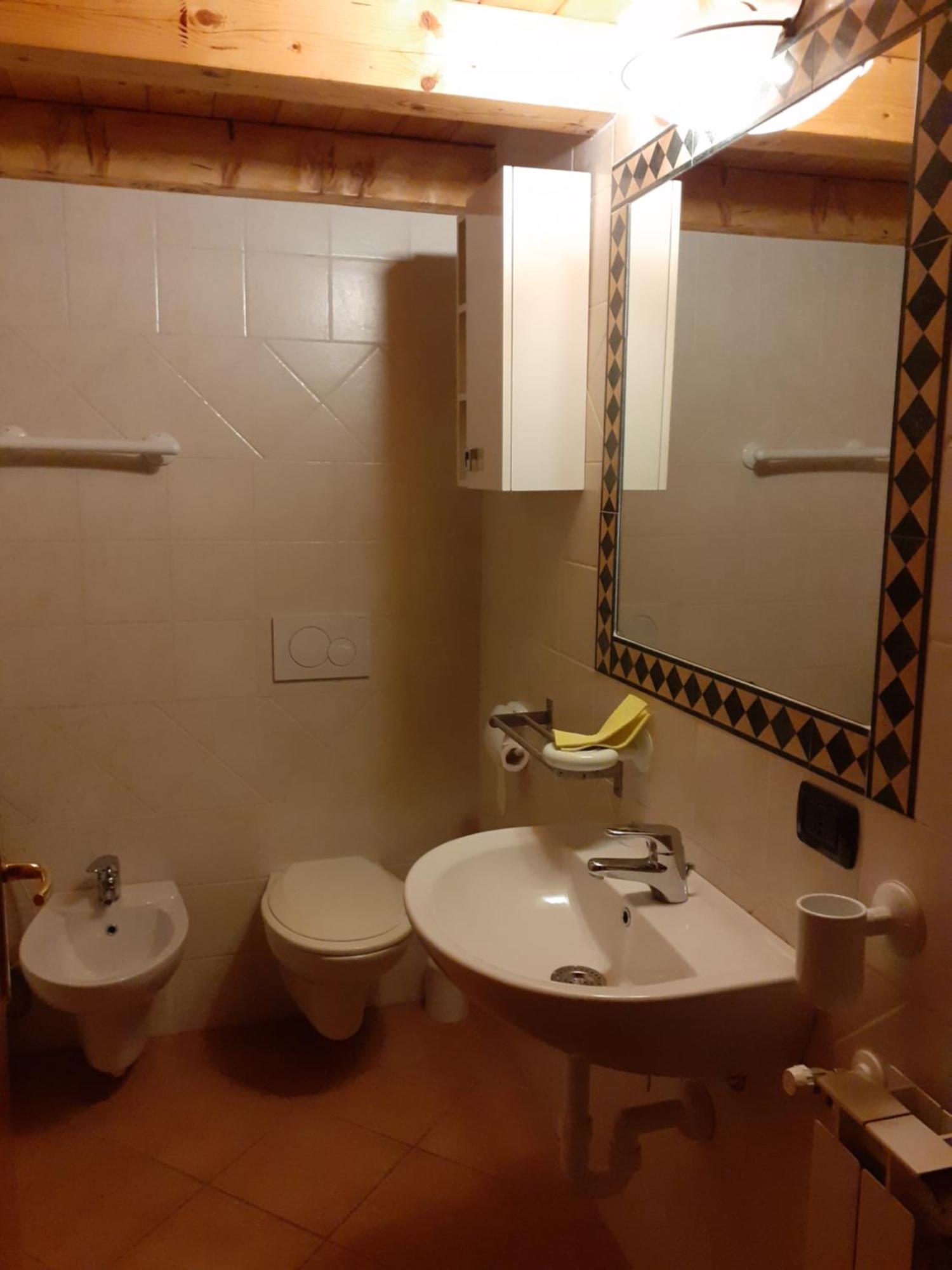 Casa Vacanze Emilio Temù Екстериор снимка