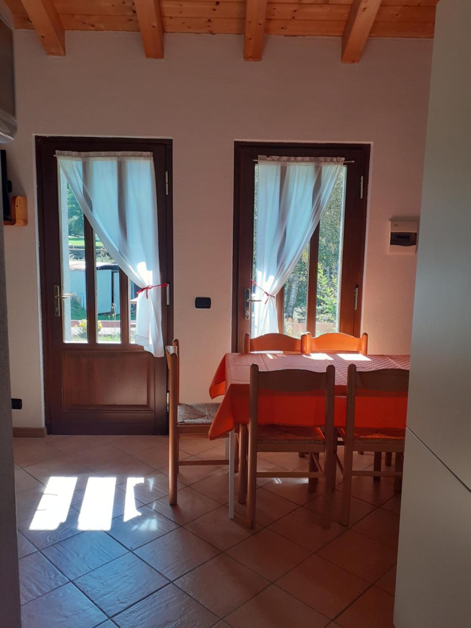 Casa Vacanze Emilio Temù Екстериор снимка